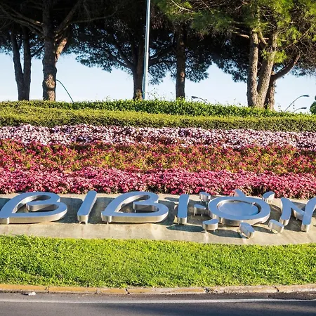 Brand-new Residential Complex With Shared Pool Apartment *