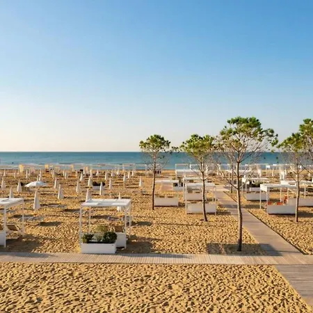 Brand-new Residential Complex With Shared Pool Apartment Bibione